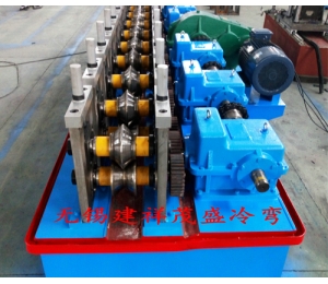 電梯固定角鋼沖孔成型一體機